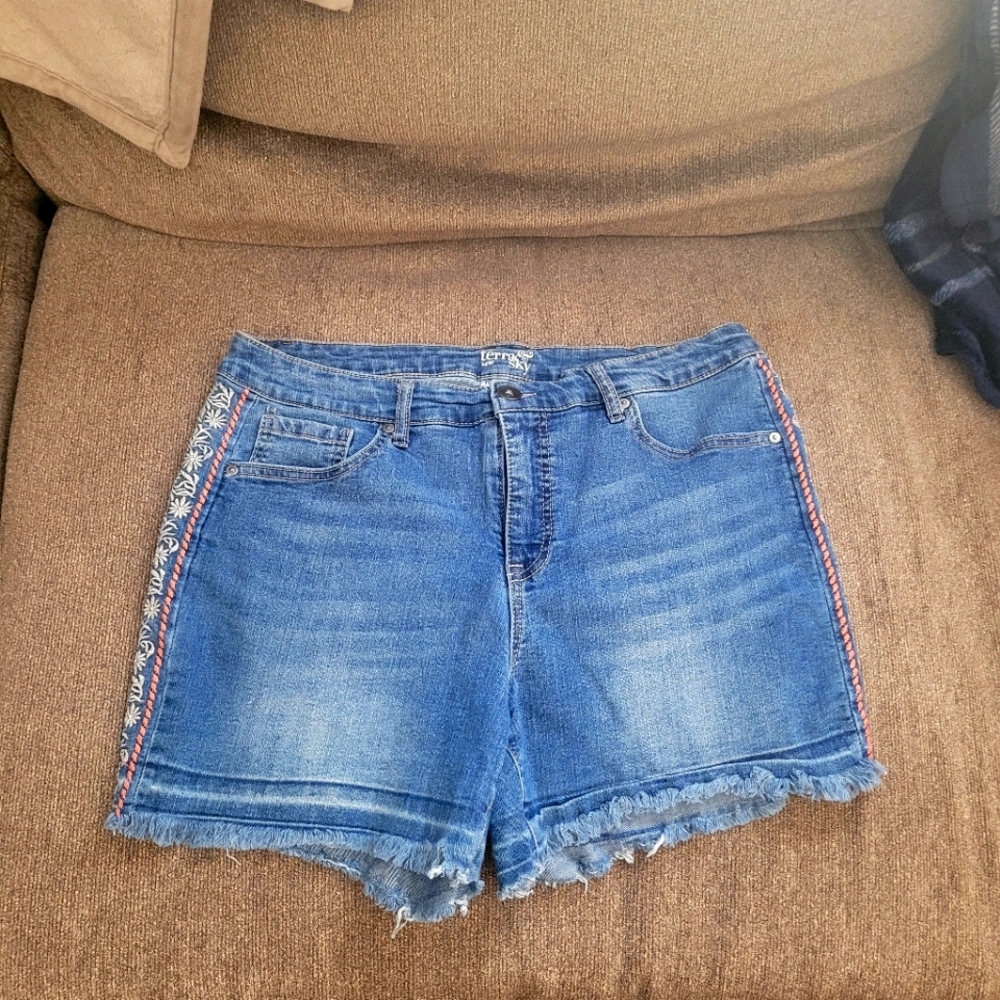Jean shorts